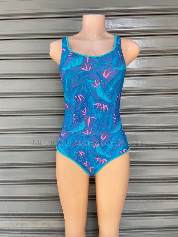 Ladies Swimming Wear With Rap