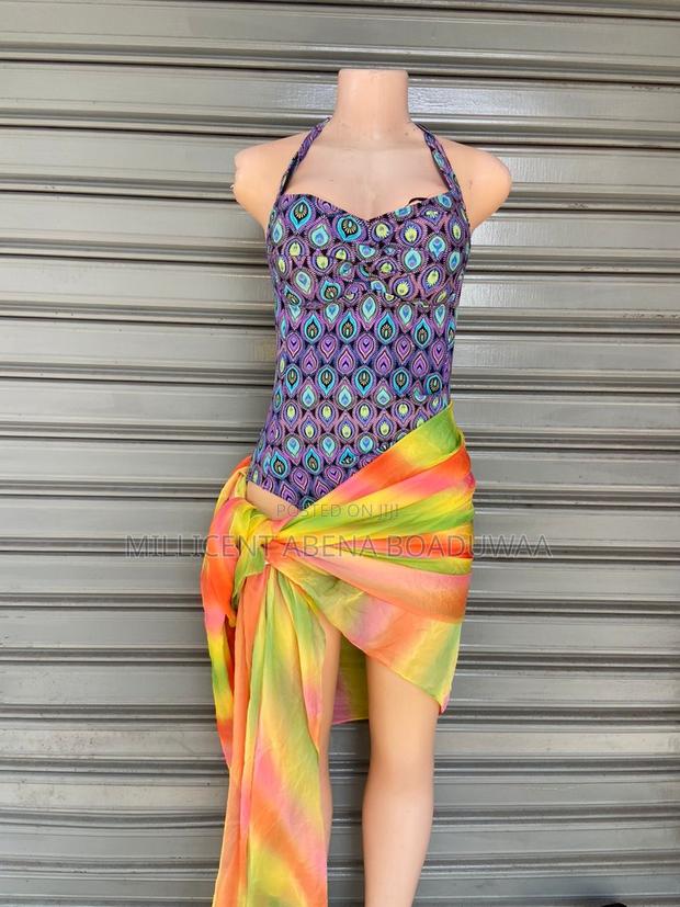 Ladies Swimming Wear With Rap