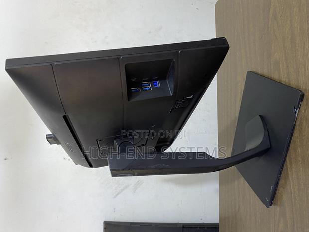 Phillips 24” Gaming Monitor With Camera photo 4