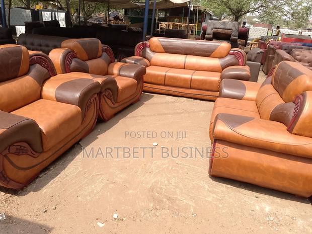 Set of Room Couch Furniture · Photo 4
