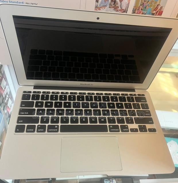 Laptop Apple MacBook Air 2015 4GB Intel Core I5 SSD 128GB photo 4