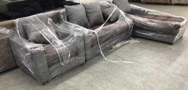 L Shape Sofa With Single · Photo 3