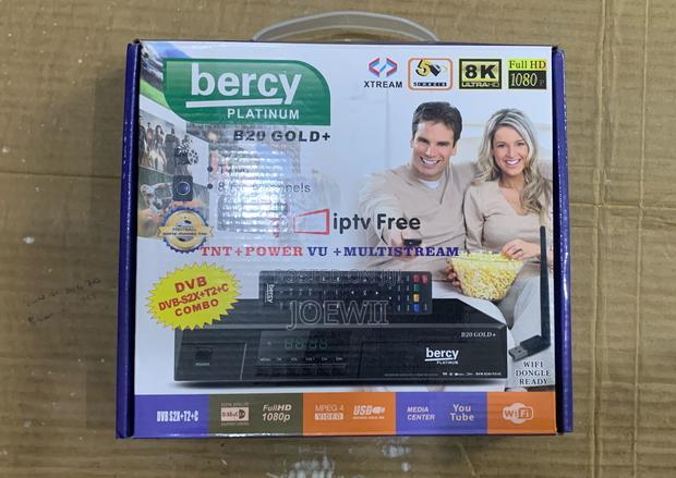 DVB S2 + T2 + C Combo Wit Remote