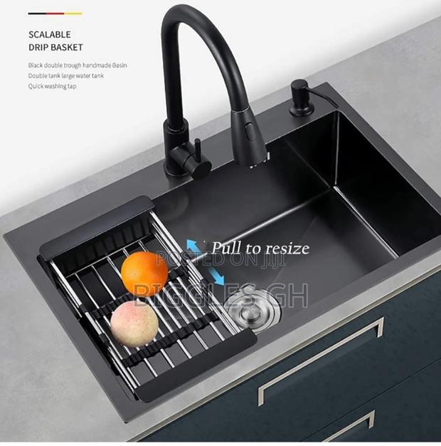 Single Bowl Armless Cabinet Sink With Pullout Tap Complete · Photo 3