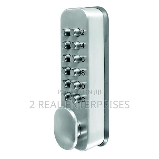 Smith and Locke Combination Push Button Lock · Photo 3