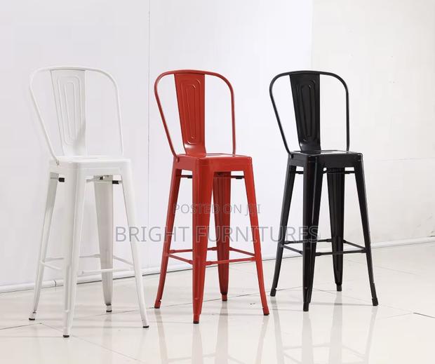 Bar Chairs · Photo 4