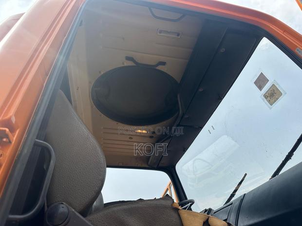 Mercedes Benz Self Loader Crane Truck photo 2