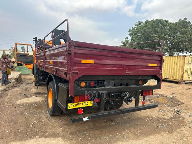 Mercedes Benz Self Loader Crane Truck photo 12