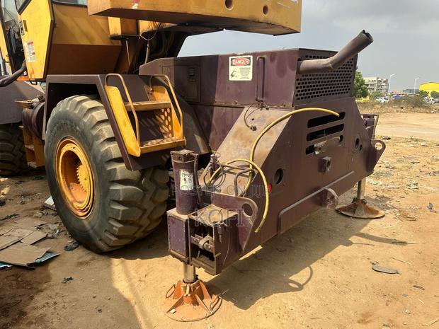 35 Ton Terex Rt335 Rough Terrain Crane photo 10