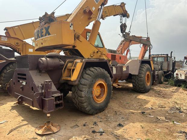 35 Ton Terex Rt335 Rough Terrain Crane photo 11