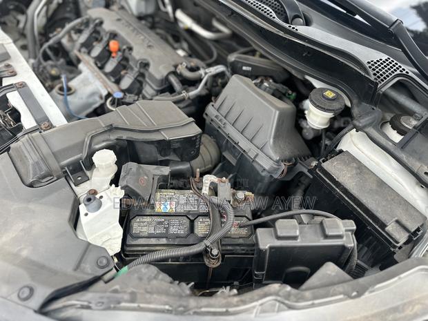 Honda HR-V Touring AWD 2019 White