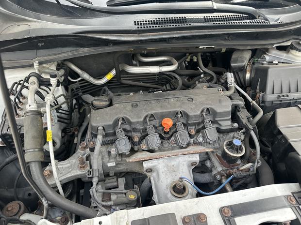 Honda HR-V Touring AWD 2019 White