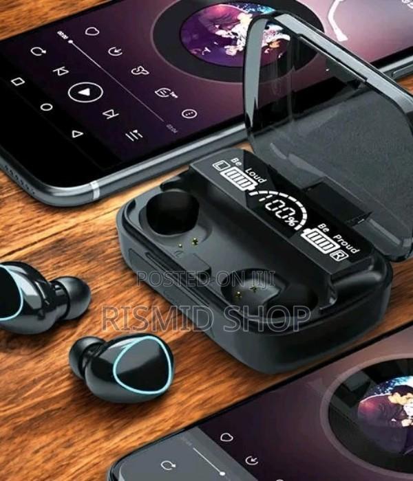 M10 Earbuds With Mini Powerbank