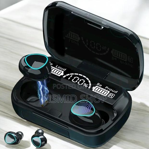 M10 Earbuds With Mini Powerbank photo 2