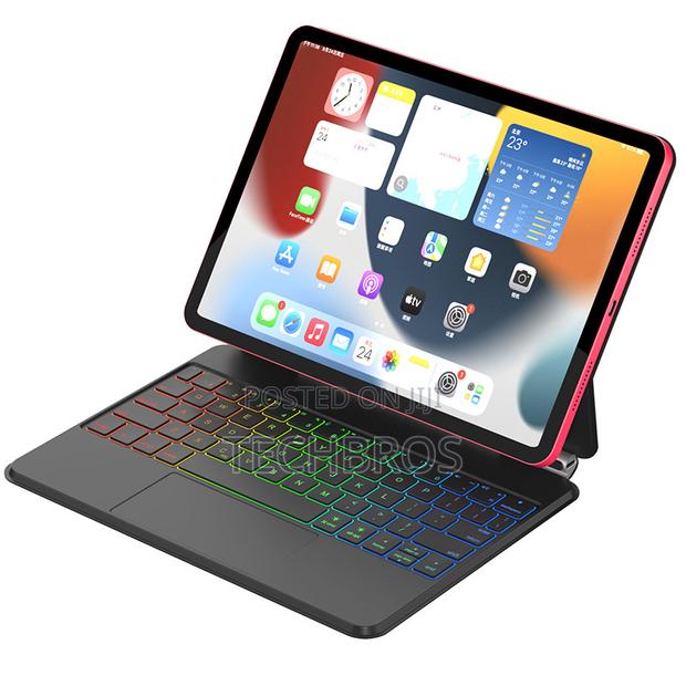 iPad 10th Gen/iPad A16 Magnetic Keyboard · Photo 3