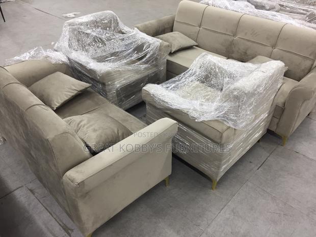 Durable Sofa photo 2