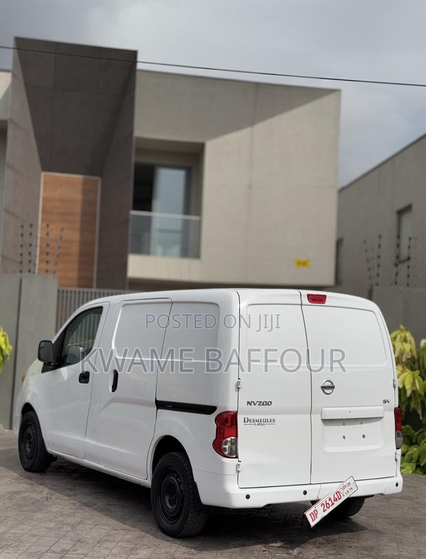 Nissan NV200 2019 White