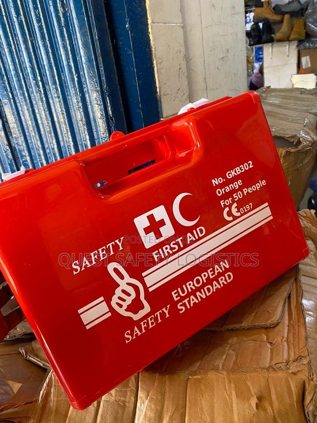 First Aid Kit (50 People) · Photo 3