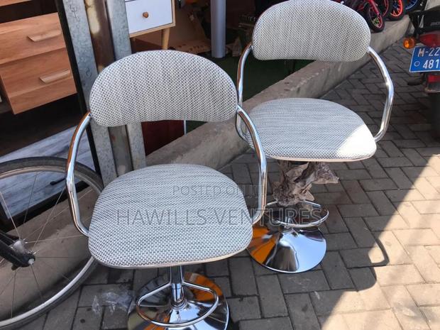 Quality Bar High Stool (Pair) · Photo 2