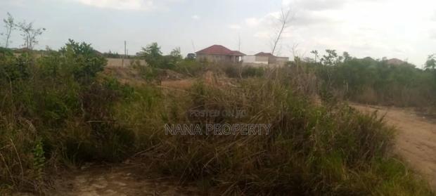 10 Plots of Land for Sale Located at Oyibi Saasabi · Photo 1