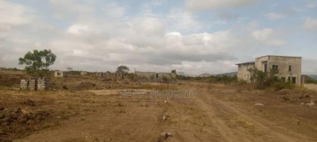 10 Plots of Land for Sale Located at Oyibi Saasabi · Photo 2