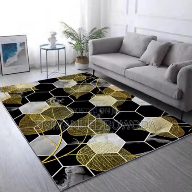 High Quality and Affordable Center Carpet · Photo 2