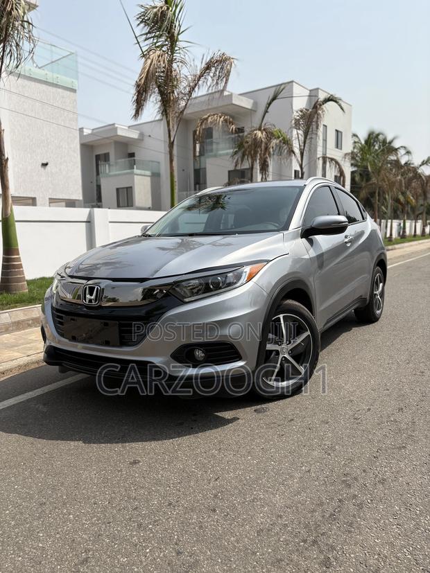 Honda HR-V EX-L 2021 Silver · Photo 1