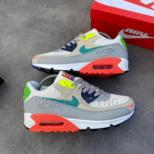 Quality Air Max Sneakers photo 2