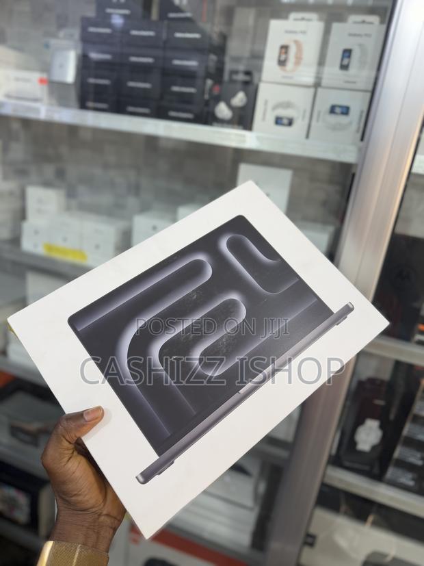 New Laptop Apple MacBook Pro 2024 M4 16GB Apple M4 SSD 512GB · Photo 4