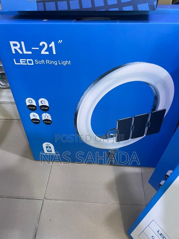 21 Ring Light With Stand · Photo 2