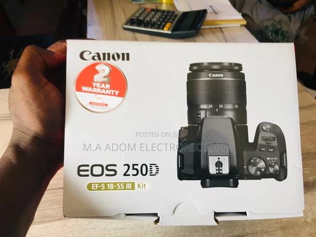 Canon EOS 250D Bluetooth: Tell Your Story in · Photo 2