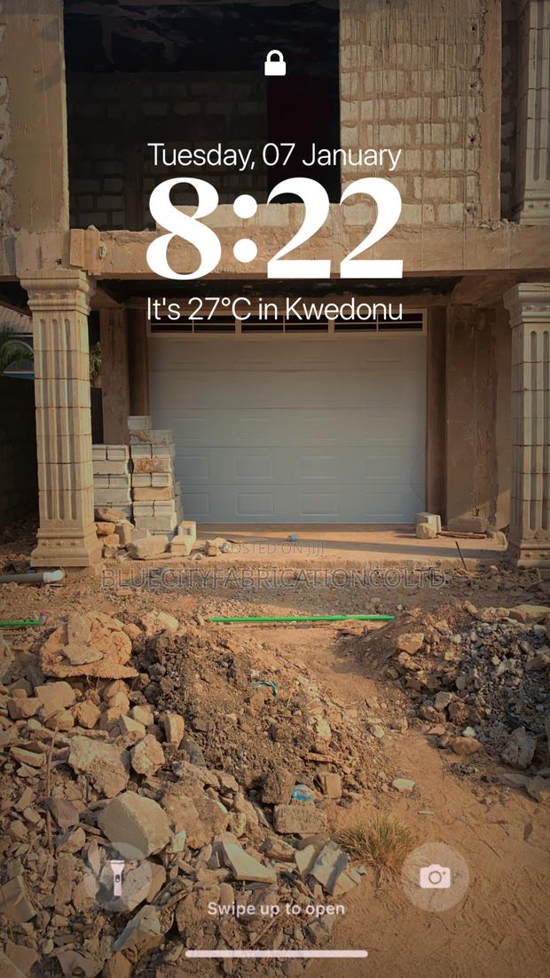 12ft X 8 Ft Automatic Garage Door