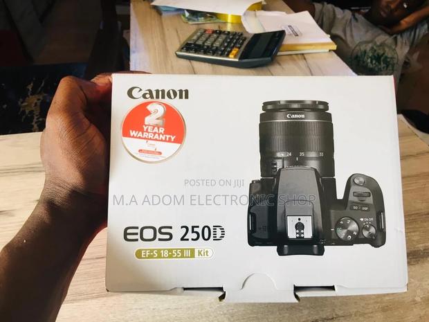 Canon EOS 250D Bluetooth: Capture Life in · Photo 2