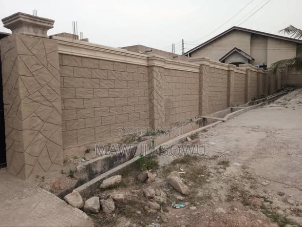 Fence Wall Design · Photo 4