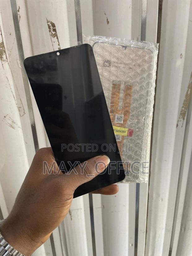 Samsung Galaxy A06 Screen Replacement