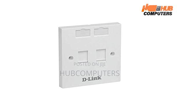 D-Link Face Plate Double · Photo 2