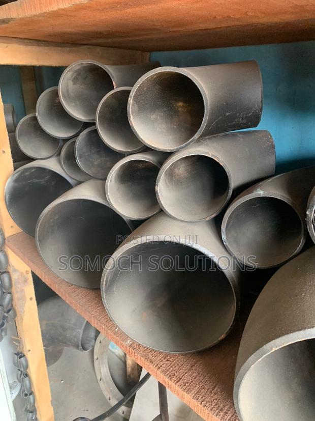 Conveyor Rollers, Idler Rollers, Elbow, Valves and Flanges. · Photo 4