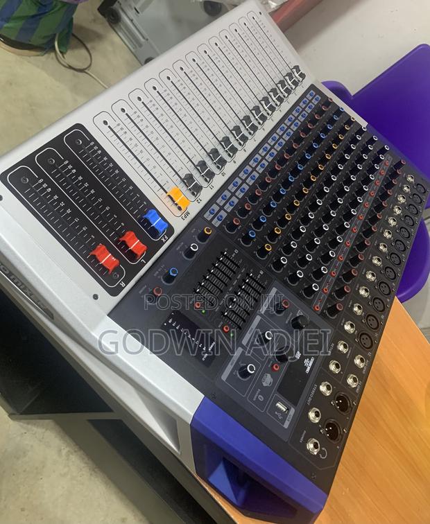 Yamaha Kv12 Powered Mixer