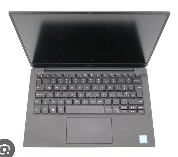 New Laptop Dell XPS 13 8GB Intel Core i7 SSD 256GB · Photo 4