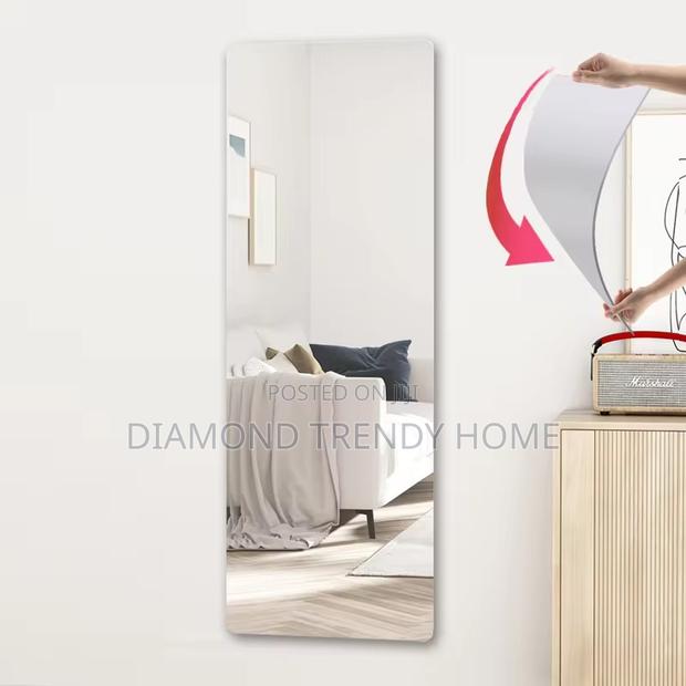 Self Adhesive Acrylic Mirror photo 5
