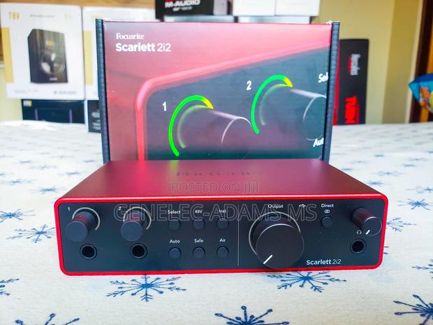 Focusrite Scarlet 2i2 4th Generation