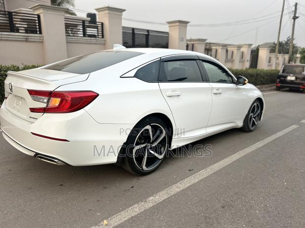 Honda Accord EX (1.5L 4cyl Turbo CVT) 2019 White photo 2