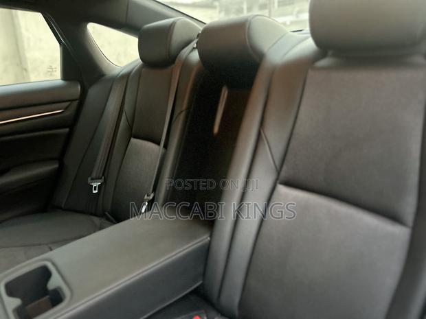 Honda Accord EX (1.5L 4cyl Turbo CVT) 2019 White photo 11