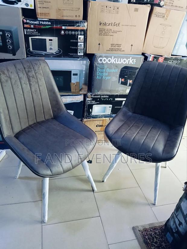 Fabric Softener Covered Chair - Uk photo 2