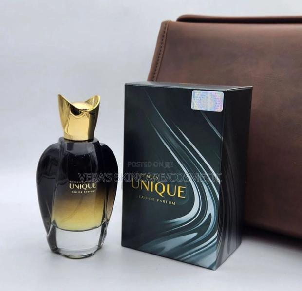 Extremely Unique Perfume · Photo 2