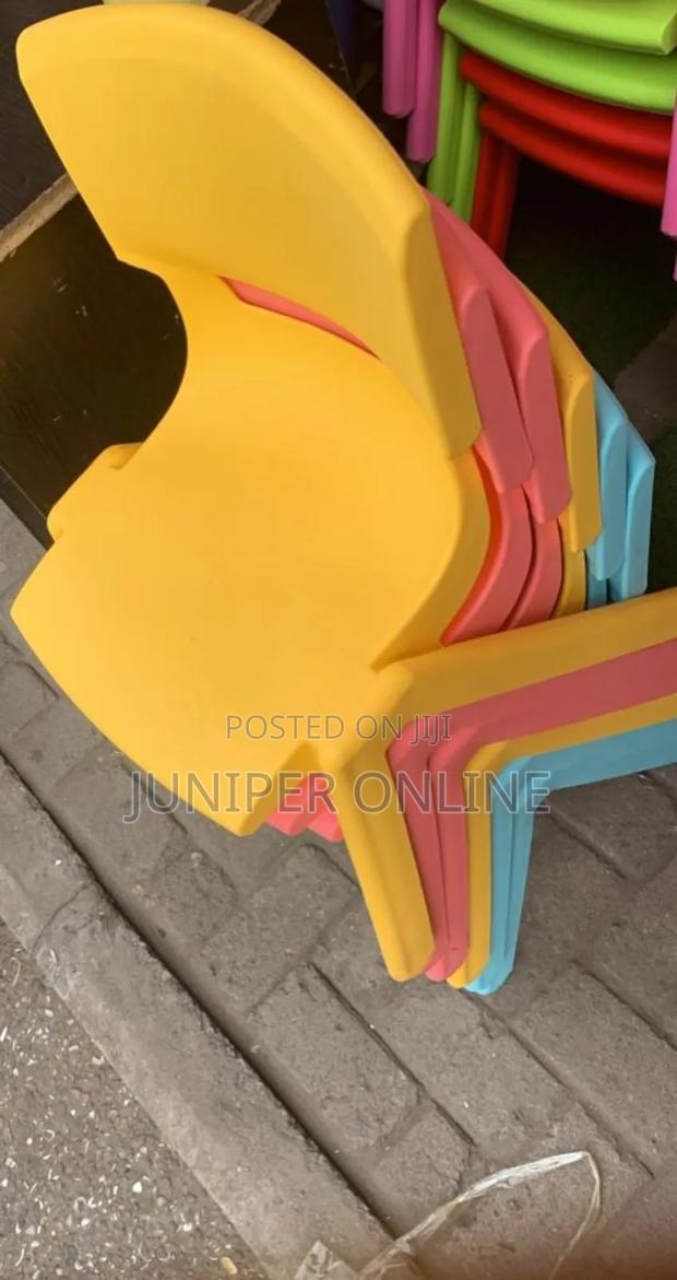 Kids Study Chair Triton Erga · Photo 4