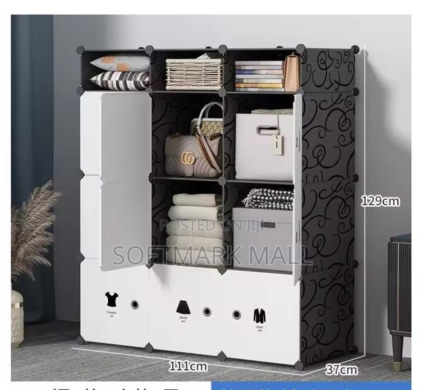 9 Cubes Plastic Wardrobe With 3 Smaller Cubes For Storage · Photo 1