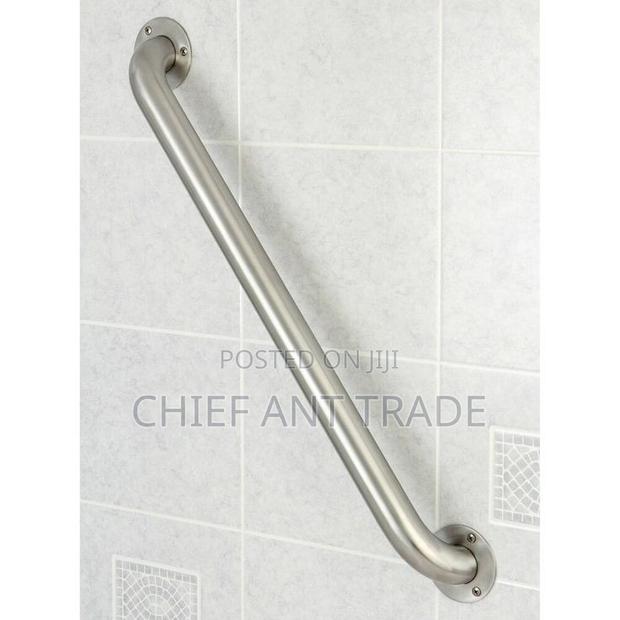 Towel Rod. Silver. 90cm. 9901 · Photo 3