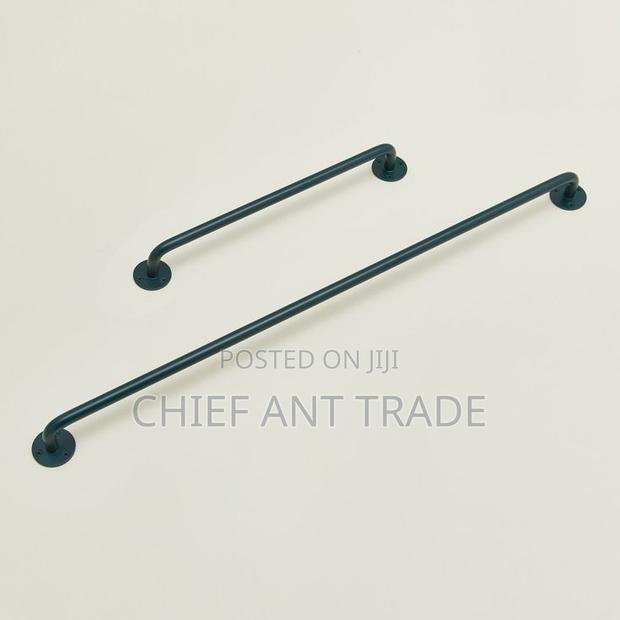 Towel Rod. Black. 90cm. 9901b · Photo 3