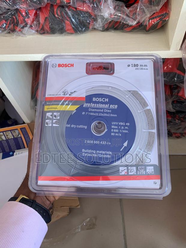 Bosch 7inches Concrete Cutting Disc · Photo 1